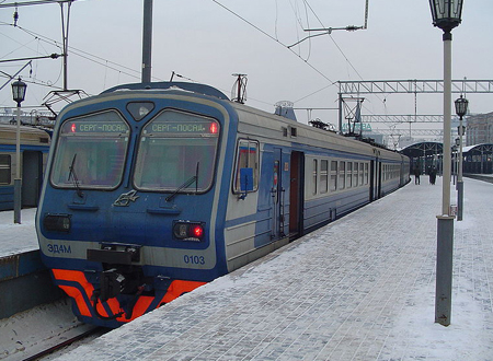 ({{Information| |Description= elektrichka (suburban train) on Moscow
