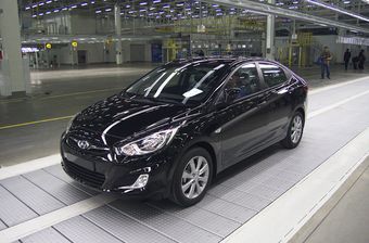  Hyundai Solaris    400 000 
